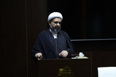 قسم المعارف يقيم ندوة حول الجهود التحقيقية للطاقات الشابة في إحياء التراث الإسلامي