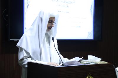 قسم المعارف يقيم ندوة حول الجهود التحقيقية للطاقات الشابة في إحياء التراث الإسلامي