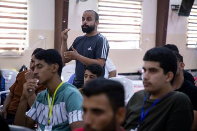 قسم العلاقات يستقبل (150) طالبًا متفوقًا من محافظة ديالى