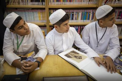 المجمع العلمي ينظم زيارة إلى مكتبة العتبة العباسية لطلبة الدورات الصيفية