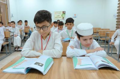 المجمع العلمي ينظم اختبارات نظرية وعملية لطلبة مشروع الدورات الصيفية