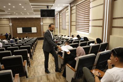 جامعة الكفيل تعتمد نظام المراقبة الإلكترونية والكودات الخاصة بأماكن الطلبة في الامتحانات النهائية
