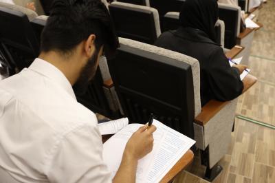 جامعة الكفيل تعتمد نظام المراقبة الإلكترونية والكودات الخاصة بأماكن الطلبة في الامتحانات النهائية