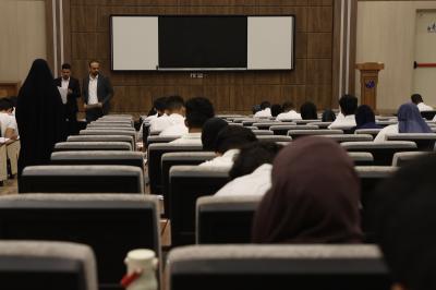 جامعة الكفيل تعتمد نظام المراقبة الإلكترونية والكودات الخاصة بأماكن الطلبة في الامتحانات النهائية