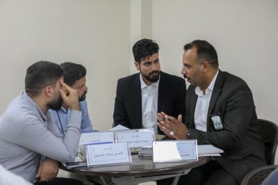 استمرار الورش التدريبية في برنامج التحسين المدرسي الخاص بمديري مجموعة العميد