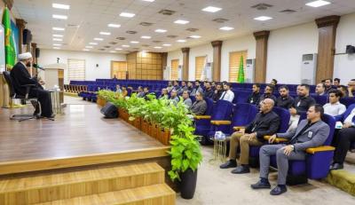 جامعة العميد تقيم مجلس عزاءٍ بذكرى شهادة الإمام الباقر (عليه السلام)