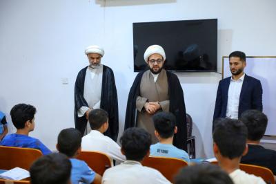 بمشاركة (4150) طالبًا.. استمرار الدورات القرآنية الصيفية في الديوانية