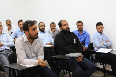 أكاديمية التطوير الإداري تباشر بتدريب (50) منتسبًا على المهارات والأسس العلمية