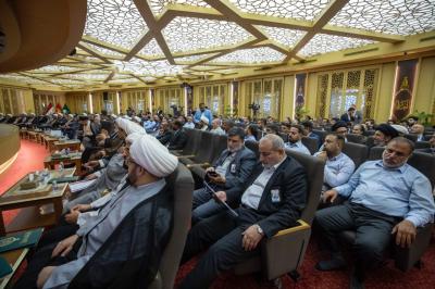 بحث يختص بدراسة دور الإمامين الباقر والصادق (عليهما السلام) بإرجاع الشيعة للفقهاء