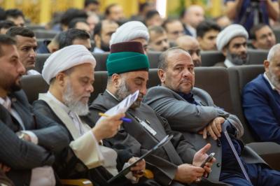 بحث يختص بدراسة دور الإمامين الباقر والصادق (عليهما السلام) بإرجاع الشيعة للفقهاء