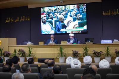 باحث يستعرض أثر سيرة أهل البيت (عليهم السلام) في إصلاح العقائد والأفكار