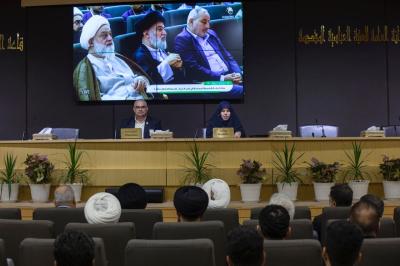 اختتام الجلسة البحثية المسائية للمؤتمر الأخير ضمن أسبوع الإمامة الدولي الأول