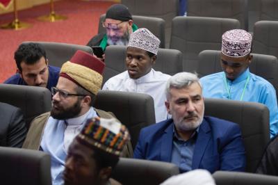اختتام الجلسة البحثية المسائية للمؤتمر الأخير ضمن أسبوع الإمامة الدولي الأول