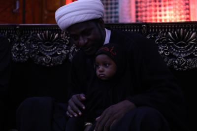 قسم الشؤون الفكرية يقيم موكبًا لعوائل الجاليات الأفريقية في النجف الأشرف