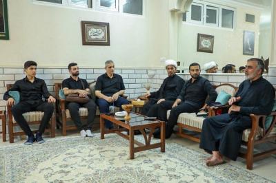 وفد المجمع العلمي يلتقي بالقارئ والحافظ حيدر الكعبي في مدينة قم 
