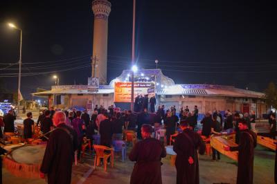 أهالي بابل ينظمون مراسيم رفع راية الإمام الحسن (عليه السلام) بذكرى استشهاده