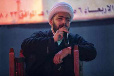أهالي بابل ينظمون مراسيم رفع راية الإمام الحسن (عليه السلام) بذكرى استشهاده