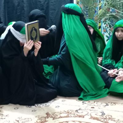 معهد القرآن الكريم النسوي يقدم عرضاً مسرحياً بذكرى استشهاد السيدة رقية (عليها السلام)