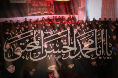 شعبة الخطابة النسوية تحيي ذكرى استشهاد الإمام الحسن (عليه السلام) بمجلس عزائي