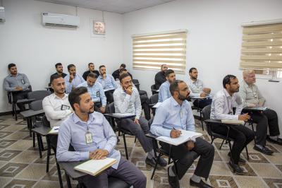 قسم التطوير يباشر بالمرحلة الدراسيّة الثانية في أكاديمية التطوير الإداري
