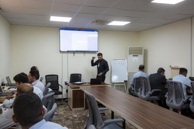 قسم التطوير يباشر بالمرحلة الدراسيّة الثانية في أكاديمية التطوير الإداري
