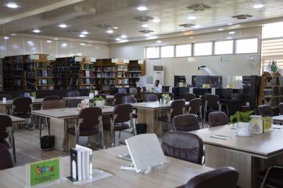 جملة من الخدمات والأنشطة تقدمها مكتبة جامعة العميد لرفع جودة العملية التعليمية