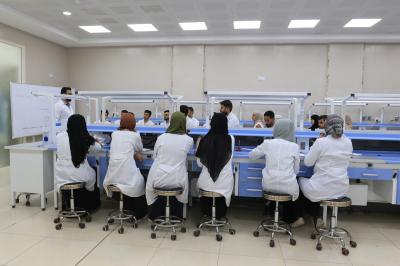 بالصور.. جامعة الكفيل تباشر باستقبال طلبتها للعام الدراسي الجديد