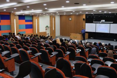 بالصور.. جامعة الكفيل تباشر باستقبال طلبتها للعام الدراسي الجديد
