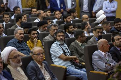 العتبة العباسية: جائزة الثقلين فسحت المجال أمام الخطاطين العراقيين عبر التنافس الموضوعي