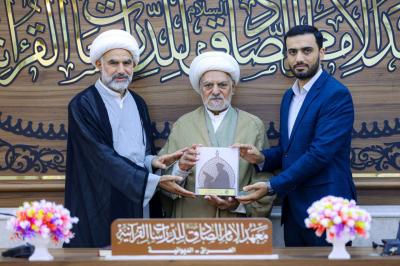  المجمع العلمي يختتم برنامجه التبليغي القرآني في الديوانية