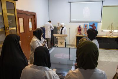 جامعة العميد: تحديث المناهج الدراسية الطبية بشكل مستمر لمواكبة نظم التعليم العالمية