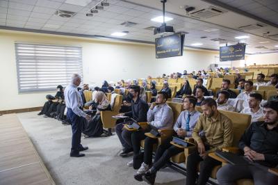 جامعة العميد: تحديث المناهج الدراسية الطبية بشكل مستمر لمواكبة نظم التعليم العالمية
