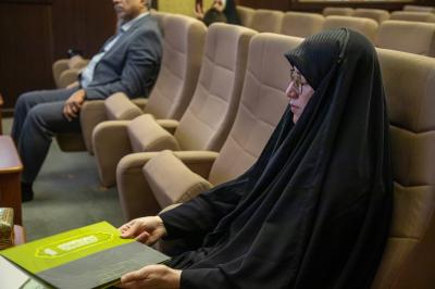  باحث بريطانيّ يحلّل آراء المفسّرين في نسخ وتفسير آيتَي النجوى والمتعة