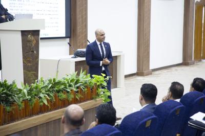 العتبة العبّاسية تنظّم ورشة حول السلامة المهنية للهيئات المستقلة في جامعة العميد