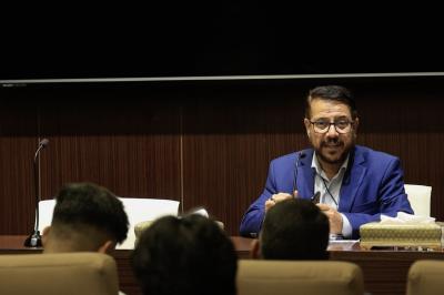 قسم الشؤون الفكرية يقيمُ ورشةً لطلبة من جامعة بابل حول صناعة المحتوى الهادف