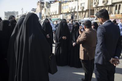العتبة العباسية المقدّسة تُنظّم التدريبات النهائية لمسير تخرّج (بنات الكفيل)