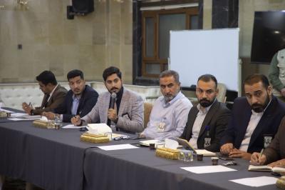 مركز الكفيل للإعلان والتسويق يهيئ المستلزمات الخاصة بحفل تخرج (بنات الكفيل)