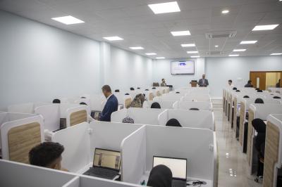 مخصّصة لأداء الامتحانات في كلية الطب.. جامعة الكفيل تفتتح القاعات الذكية