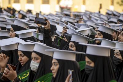 العتبة العباسية تطلق فعاليات الفترة المسائية لحفل التخرّج المركزي لطالبات الجامعات العراقية