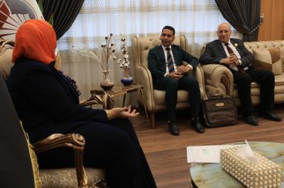 العتبة العباسية تقدم دعوة للجامعة التقنية الشمالية للمشاركة في حفل التخرج المركزي للطلبة