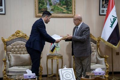 العتبة العباسية تقدّم دعوة لجامعة البصرة للنفط والغاز للمشاركة في حفل تخرّج الطلبة