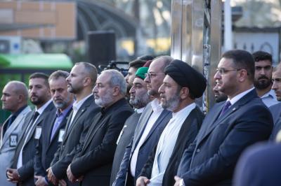 طلبة الجامعات يرددون عهد الولاء للوطن وخدمة أهله عند المراقد الطاهرة