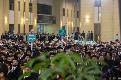 حفل التخرج المركزي لطلبة الجامعات العراقية يشهد تكريم عدد من عوائل الشهداء
