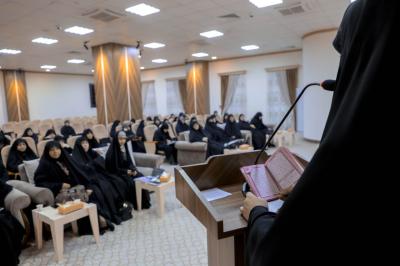 شعبة الخطابة النسوية تواصل عقد مُلتقى ربيبات الحوراء زينب (عليها السلام)