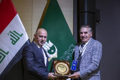 العتبة العباسية تكرم المشاركين في مؤتمر متحف الكفيل العلمي الدولي الرابع