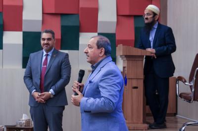 كلية الطب في جامعة الكفيل تقيم محاضرة حول إدارة المسار الطبي للطلبة