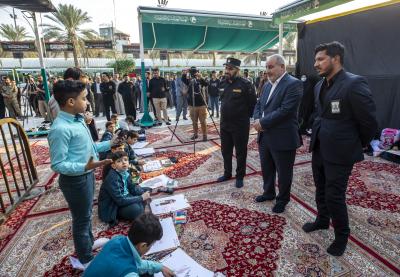 فرقة العباس تشارك بفعاليات موسم الأحزان الفاطمي في منطقة ما بين الحرمين