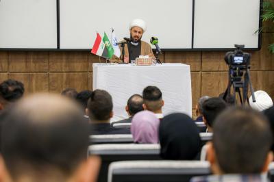 المجمع العلمي يواصل تنظيم فعّاليات المشروع القرآني لطلبة الجامعات