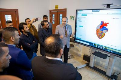 قسم العلاقات العامة ينظّم برنامجاً لوفدٍ أكاديمي من جامعة واسط