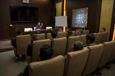 قسم العلاقات العامة ينظّم برنامجاً لوفدٍ أكاديمي من جامعة واسط